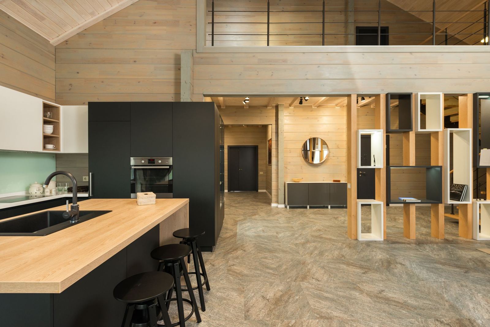 Let your kitchen fit your room down to the centimetre